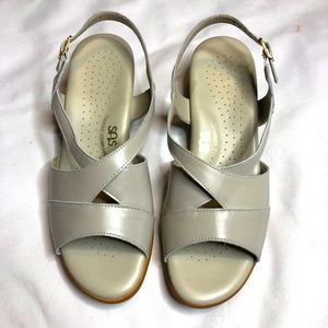 Sas caress bone tripad comfort sandals